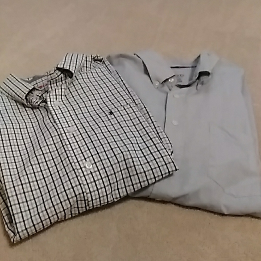 2 mens dress shirts